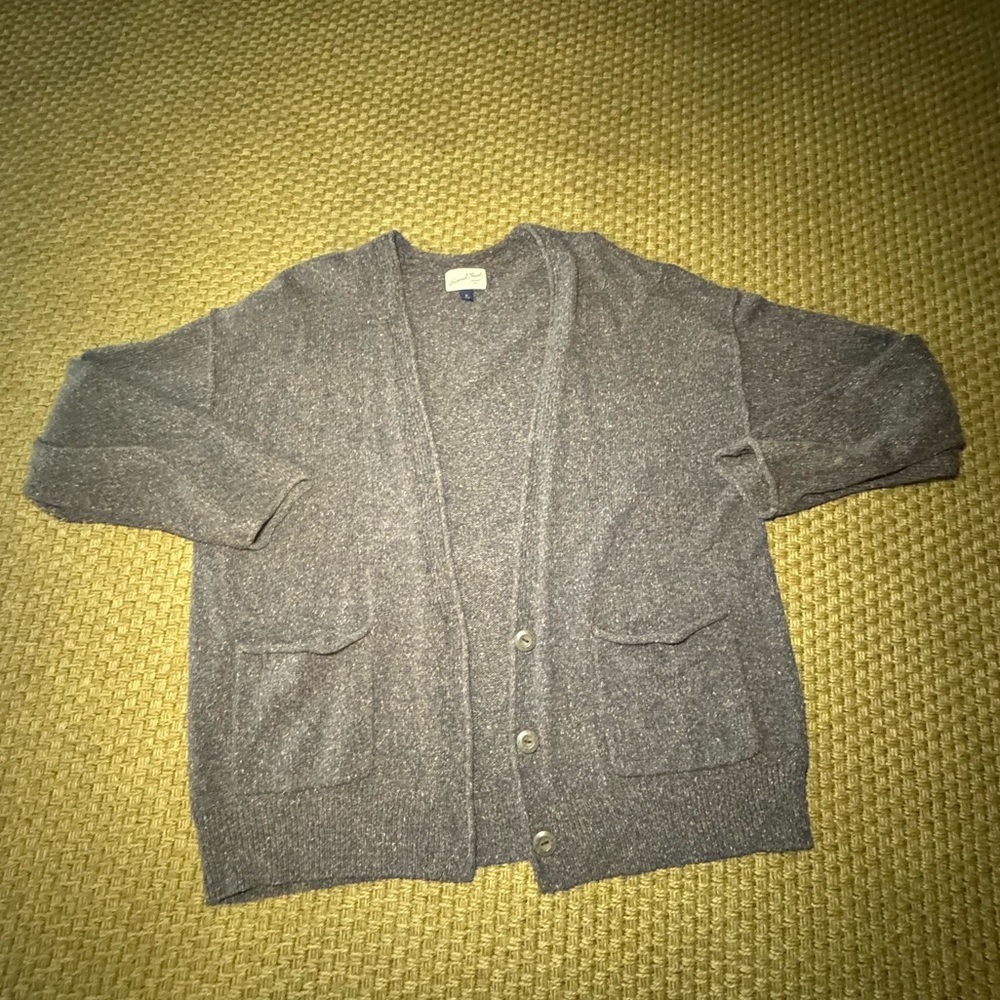 Lightweight knit cardigan